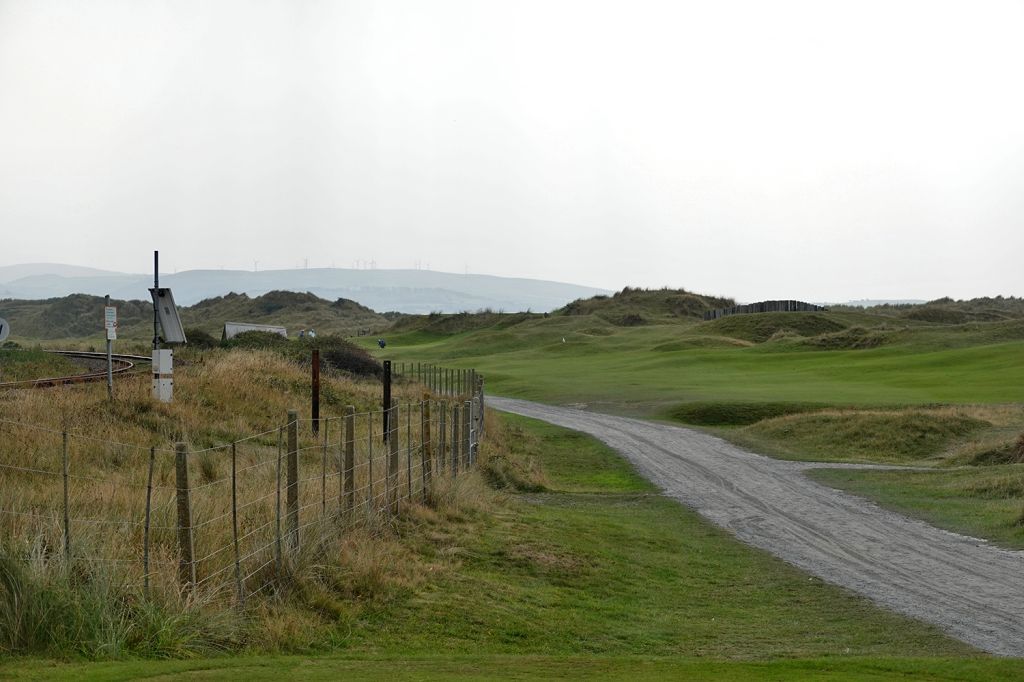 16th Hole at Aberdovey Golf Club (289 Yard Par 4)